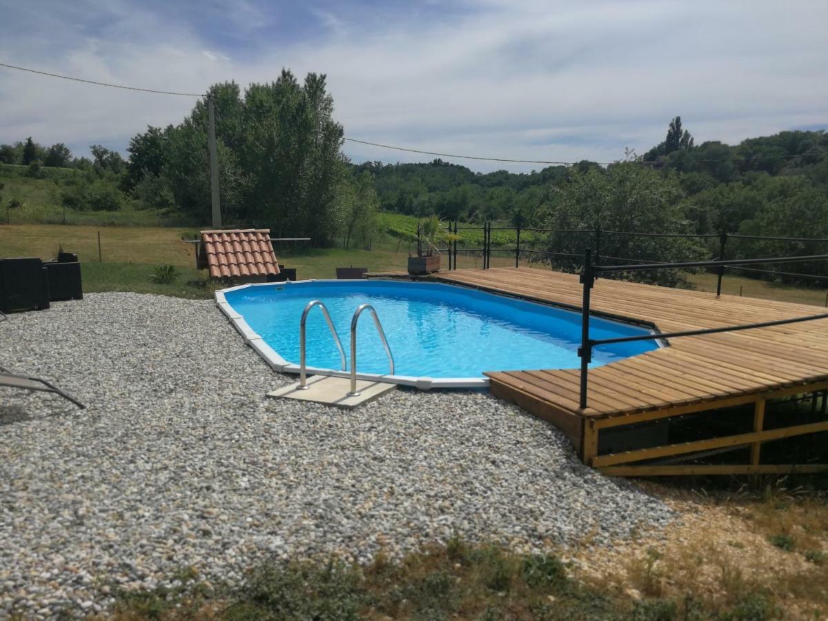 Mas Des Gardies Saint-Julien-de-Peyrolas 外观 照片